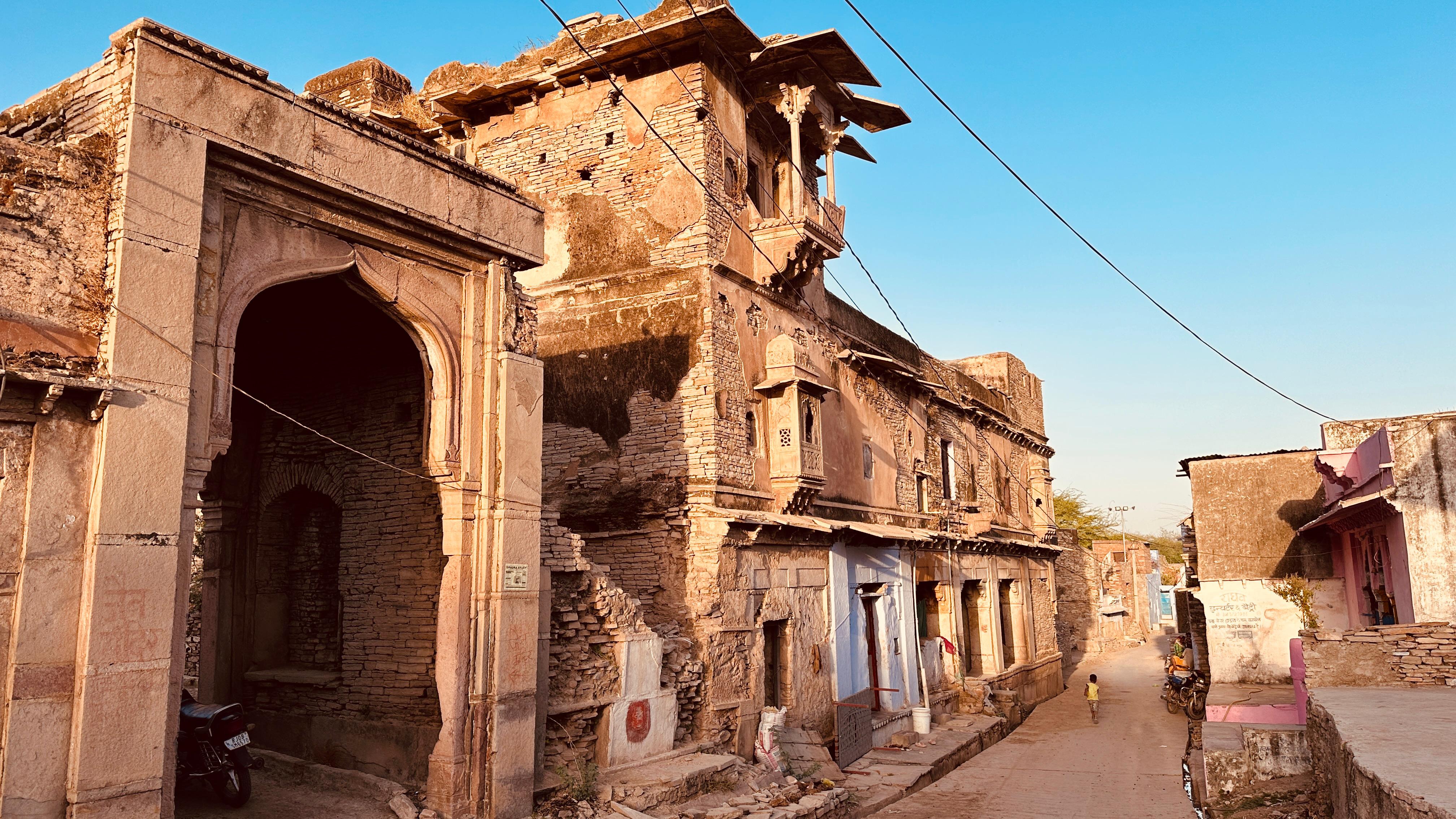 Kanchan Dham and Gendoli Ruins